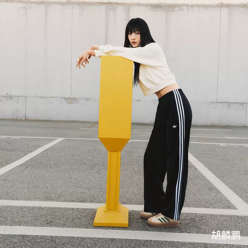 【New Arrival】Adidas Originals Women's Straight Casual Loose Fit Sweatpants Kb2467 【New Arrival】Adidas Originals Women's Straight Casual Loose Fit Sweatpants Kb2467