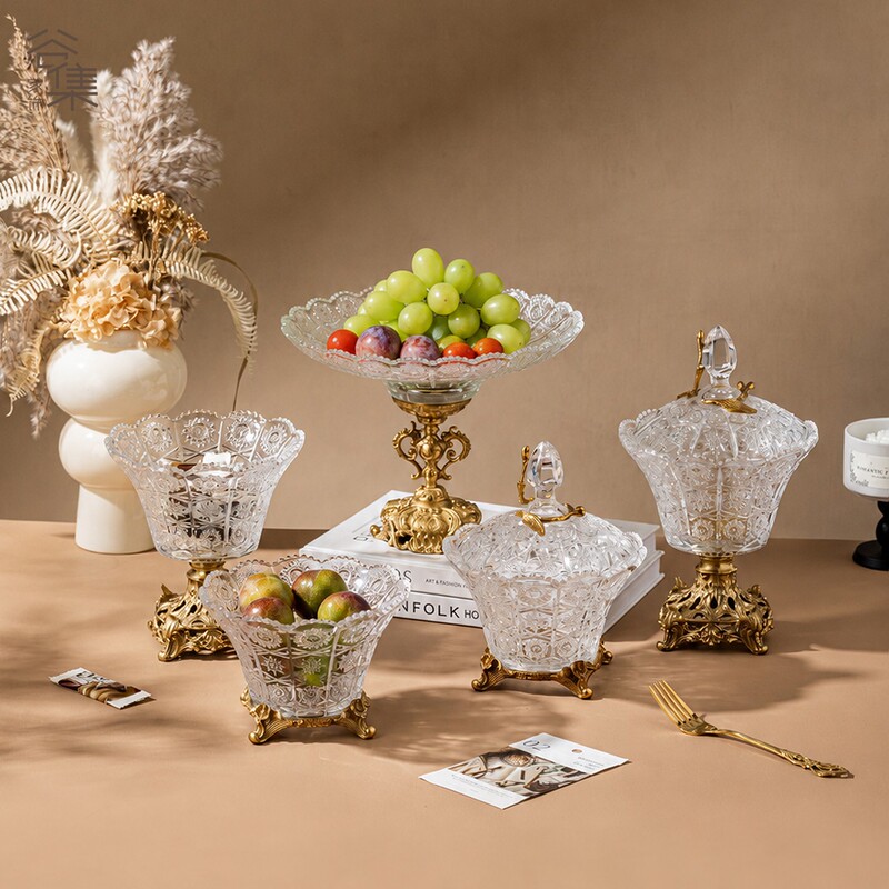 High-End Crystal Glass Brass Fruit Plate, French-Style Living Room Coffee Table, Light Luxury Snack Candy Bowl with Lid and Tall Legs for Storage