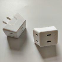 A two-pronged Bulls socket converter two feet yi zhuan san 2 hole Mini extension plug on the wireless transfer A230