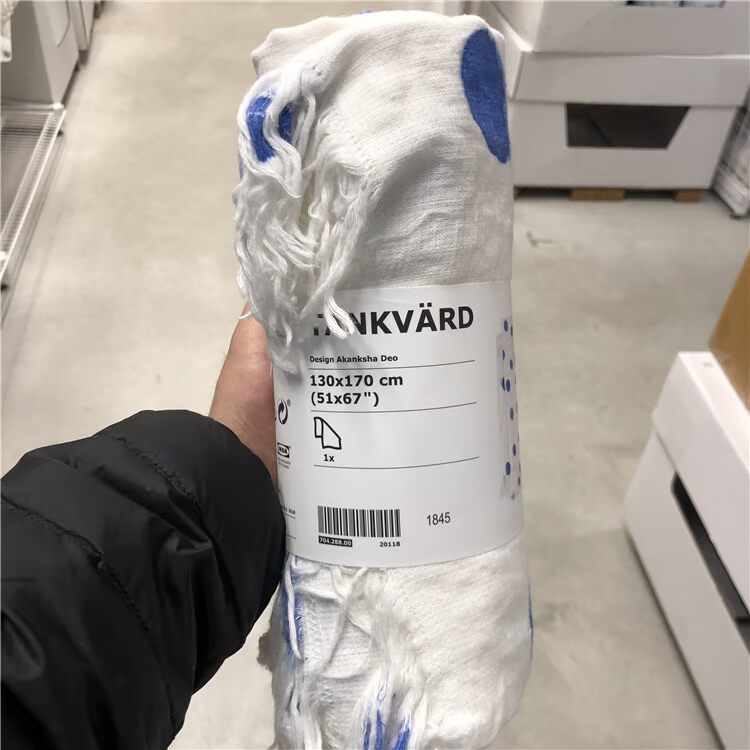 IKEA IKEA Tandeide Giải trí chăn ăn trưa nghỉ sofa sofa điều hòa chăn cá nhân hình ảnh trang trí chăn trắng xanh - Ném / Chăn chăn nhung tuyết