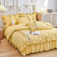 Блестящий желтый