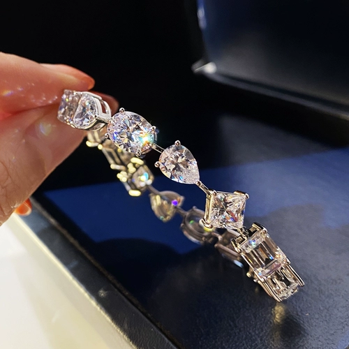 Чистая платина PT950, муассанит цвета D, импортированный из США, шесть видов особой формы, в форме сердца, неправильной формы, с микрозаклепками и бриллиантами для женщин.