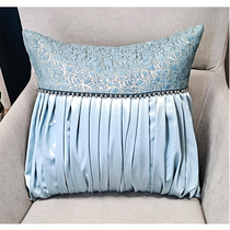 The French headboard rests on the pillow Nordic light and luxurious princess room hug
