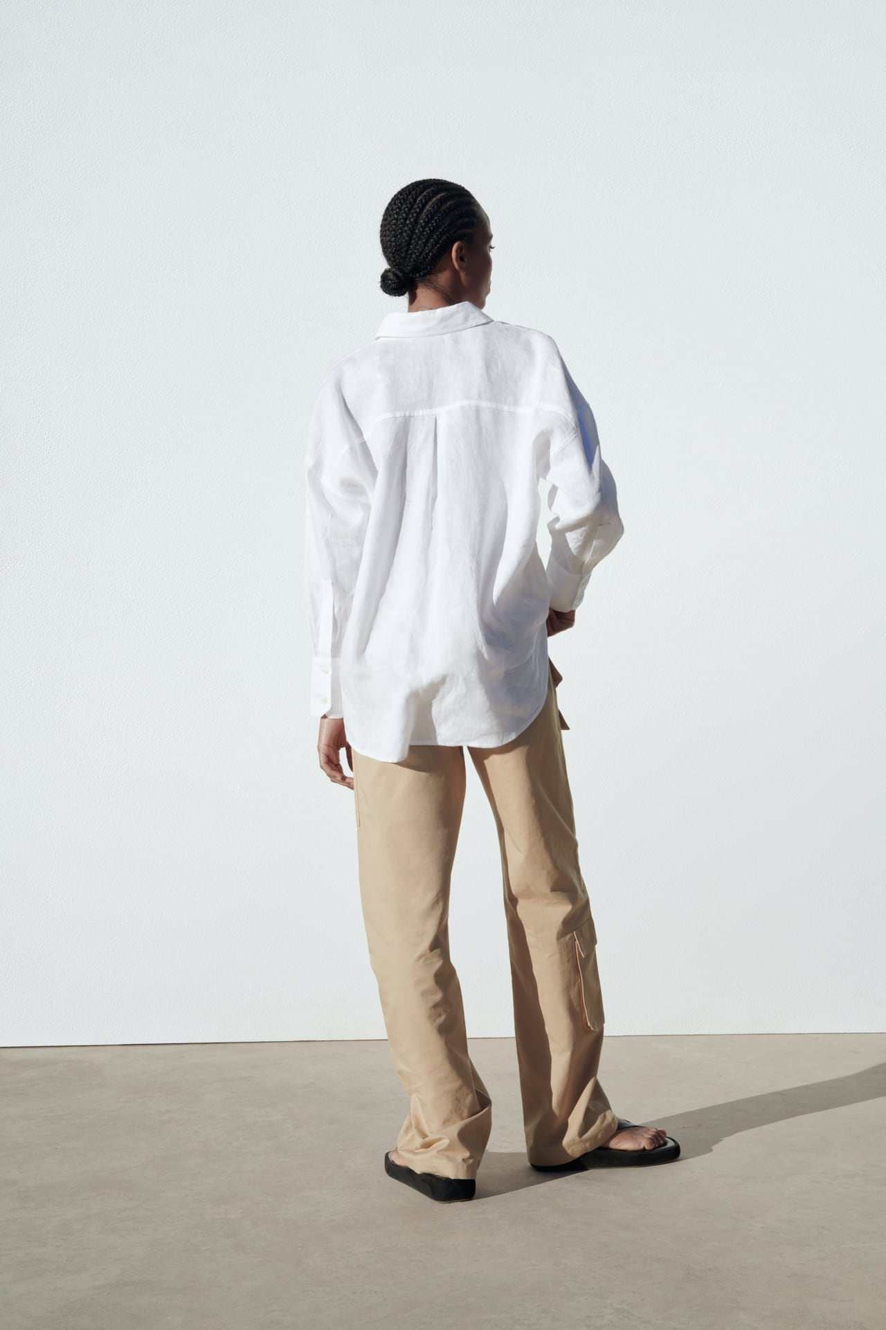 315g Weight Long Sleeve Sleeve Length Single Breasted Placket Type Regular Sleeve Sleeve Type Cotton and Linen Fabric Type Long Top Length Blouse Tops Type Daily Occasion Shirt Collar Neckline Loose Fit Type Solid Color Pattern Summer, Spring Season Women's Gender Casual Style Wholesale Women's Casual Solid Color Long Sleeve Blouses 4
