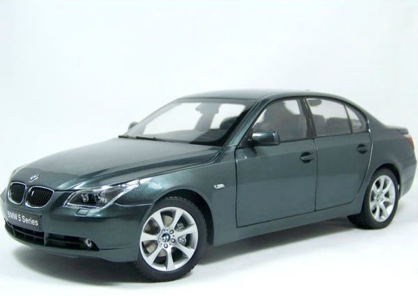 Jingshang 1:18 BMW 545i SEDAN 5 Series car model