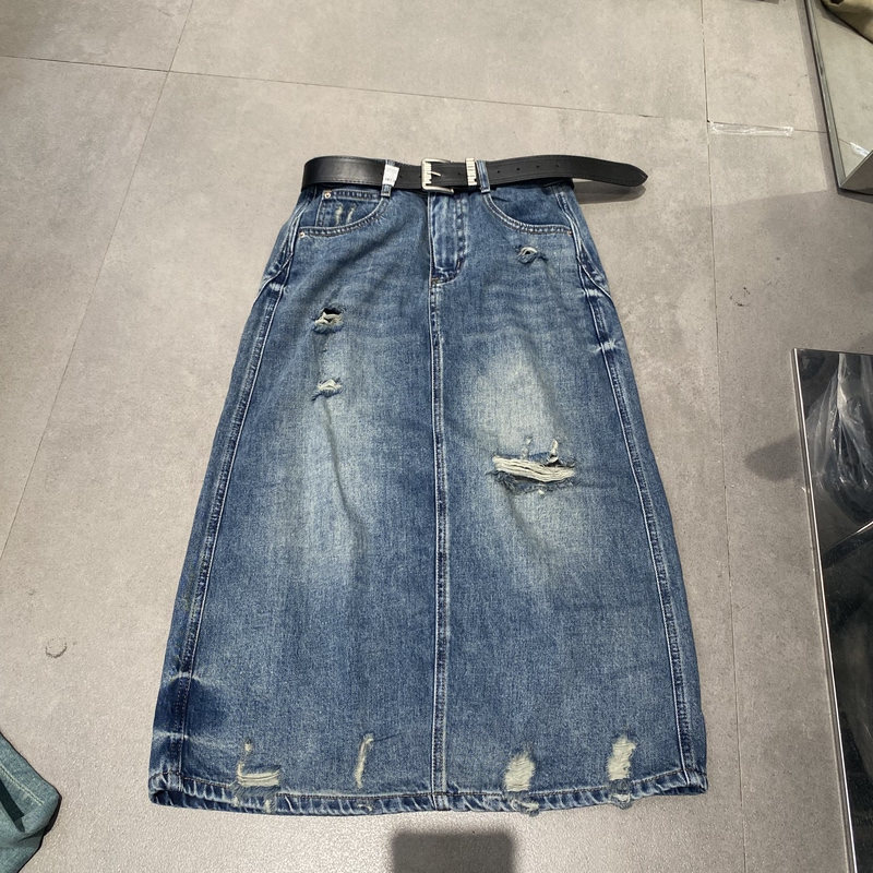 Four Seasons Green Jeans 2026 Summer New Thin High-Waisted Slimming Korean Style Ripped Mid-Length Denim Skirt for Women