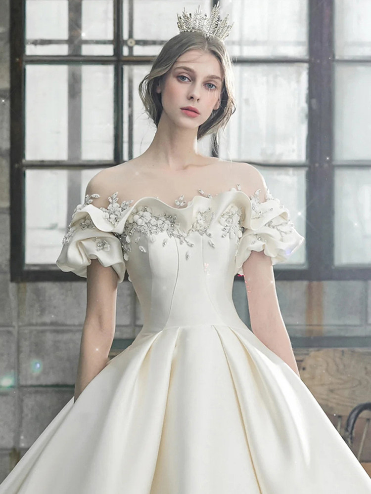 High-end satin-lined Shoulder Wedding Dress main yarn 2022 New brides rework extravagant minimalist Atmospheric Superfairy Tug Tail