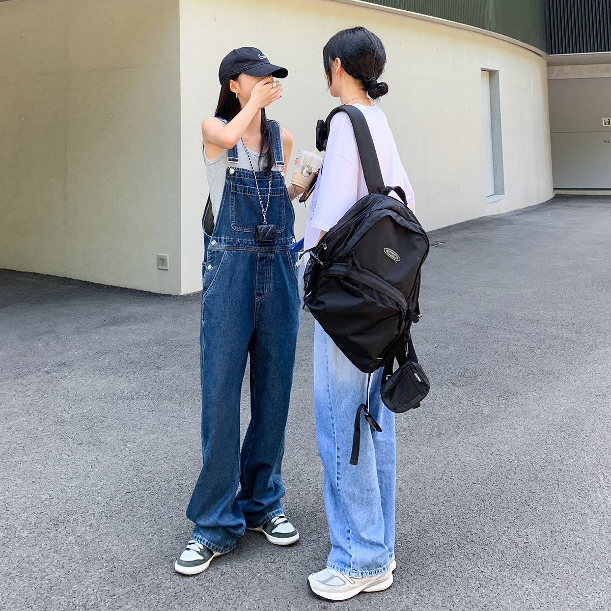 SIXI Four Happy Family Spring Summer Wear Hitchhiking Blue Denim Holding Baby Bag Pants Woman Loose Old Daddy Pants Broadlegged Pants