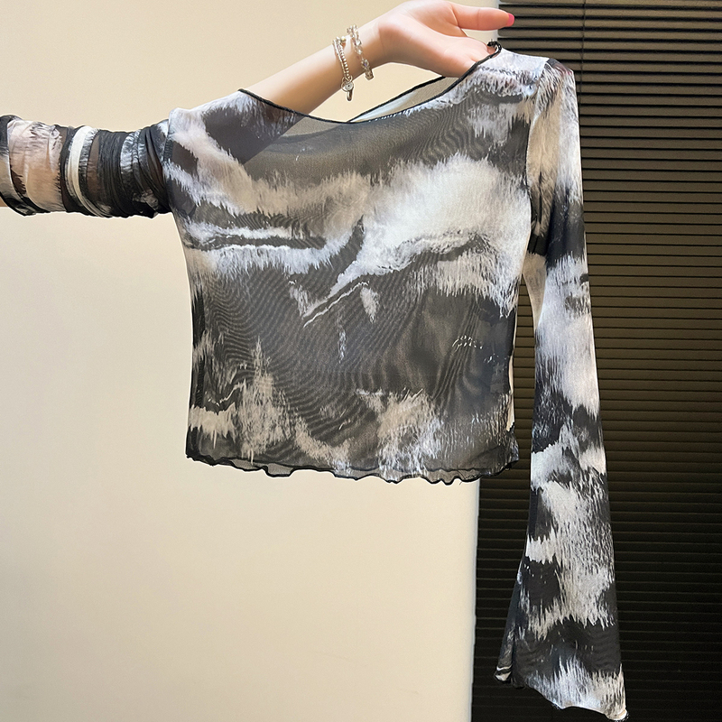 Autumn Cool Long-Sleeved Sun Protection Blouse with Unique Ink Tie-Dye Design, Short T-Shirt, Mesh Top, Base Layer Shirt