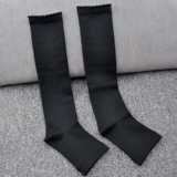 Носки, гольфы, черные розово-фиолетовые цветные гетры, средней длины