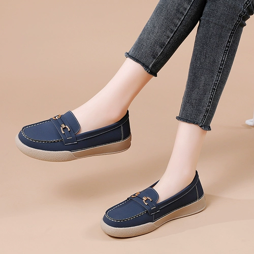 Туфли, нескользящая комфортная обувь для матери, из натуральной кожи, большой размер, мягкая подошва, для среднего возраста, осенние