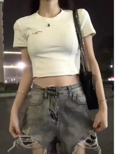 Белая летняя футболка с коротким рукавом, хлопковый короткий ростомер, облегающий крой, высокая талия