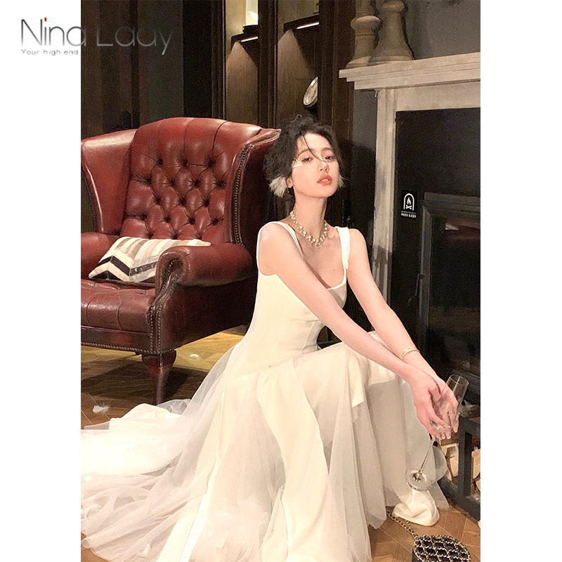 Ninalady French Ballet Style White Spaghetti Strap Dress with a Gentle and High-End Feel, Featuring Mesh Splicing Fairy Dress