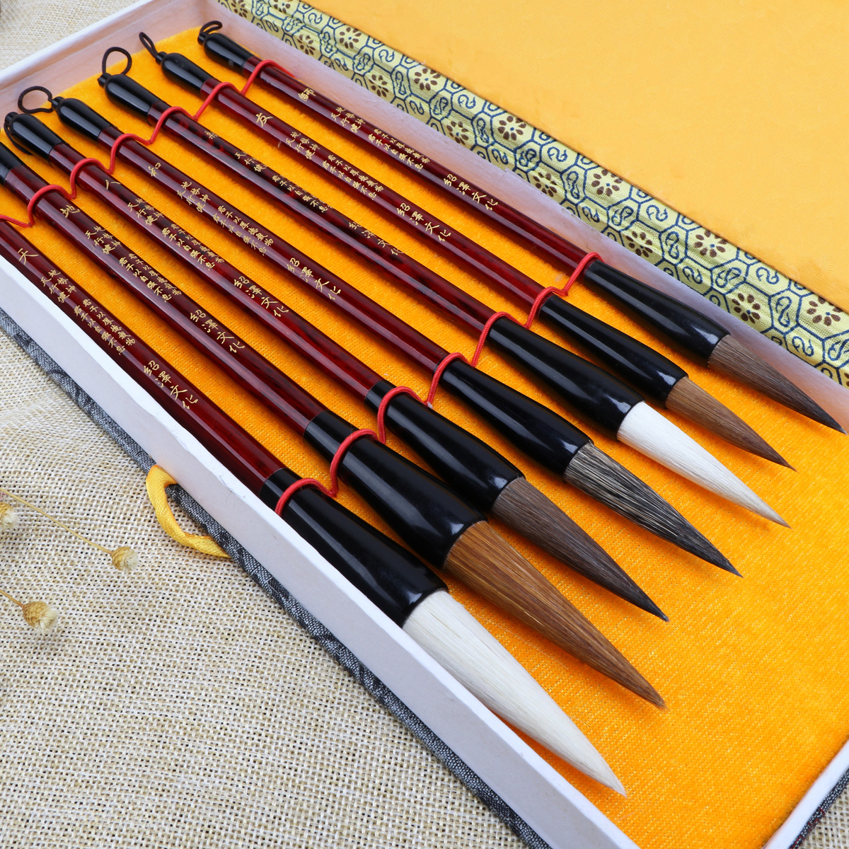 Brush Pen Suit Professional full range of high-end wolves and milkhand brush with brush and brush with a brush and a brush with a brush and a brush with a brush and a brush with a brush and a touch of a brush.
