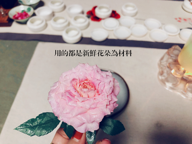 Các tài khoản lê ngỗng trong phương pháp cổ xưa của bí mật dán balm phong cách cổ điển Trung Quốc đàn ông và phụ nữ nước hoa rắn kéo dài ánh sáng gốm hoa nước hoa nam mùi nhẹ nhàng