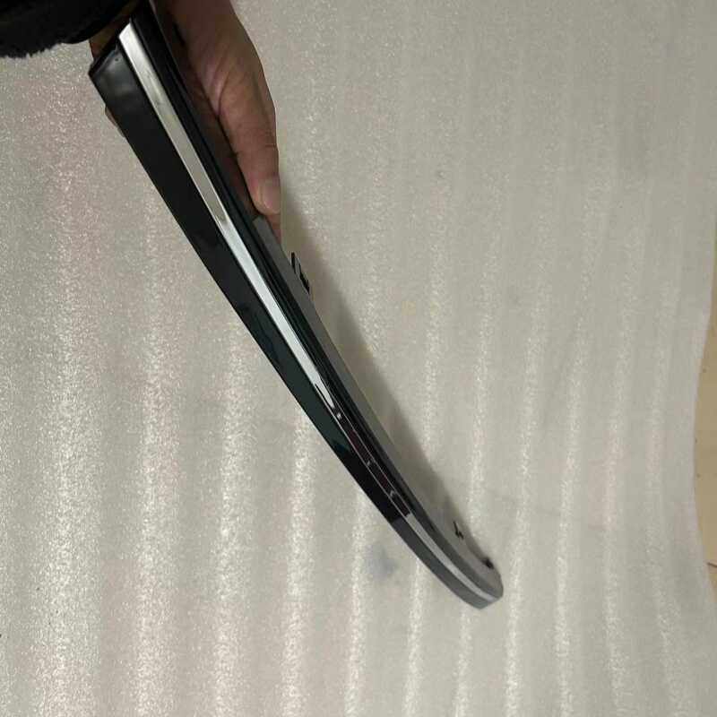 Suitable for 20, 21, 22, and 23 Models of Changan Eado Plus Through-Light Grille Trim, Hood Light