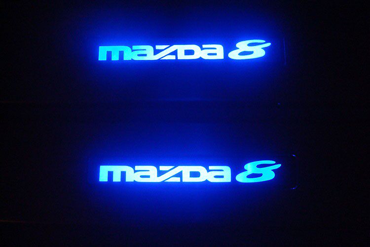 Mazda 5 with light threshold strip M5 welcome light pedal Ma 8 stainless steel modified LED threshold strip pedal