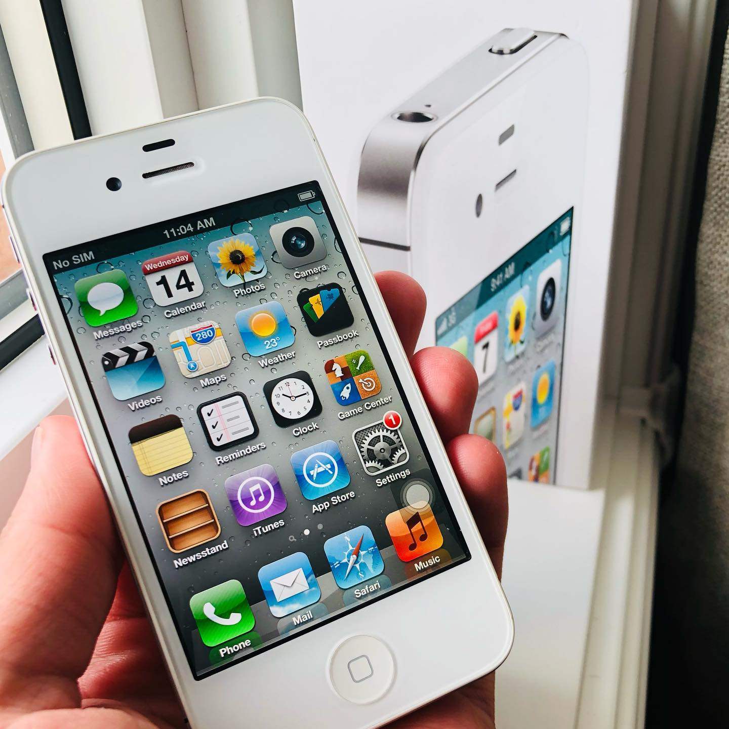 Apple iPhone 4S Genuine Used Apple 4S Unlocked No Network Lock Student Old System Game 6.1.3 Backup Phone