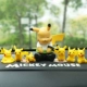 Pikachu trang trí ô tô hoạt hình sáng tạo hoạt hình khung xe búp bê chạy bằng tay bảng điều khiển trung tâm phụ kiện ô tô trang trí - Vòng đeo tay Clasp