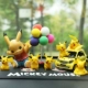 Pikachu trang trí ô tô hoạt hình sáng tạo hoạt hình khung xe búp bê chạy bằng tay bảng điều khiển trung tâm phụ kiện ô tô trang trí - Vòng đeo tay Clasp