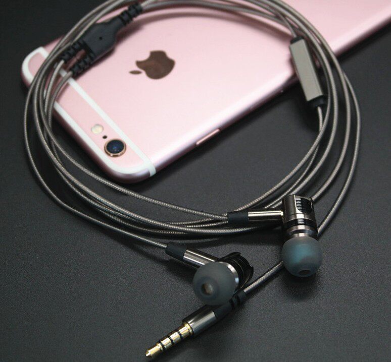 Проводные HiFi наушники dc接口可插拔线控带麦耳机线耳机头立体重低音入耳式手机耳机erji Pirole