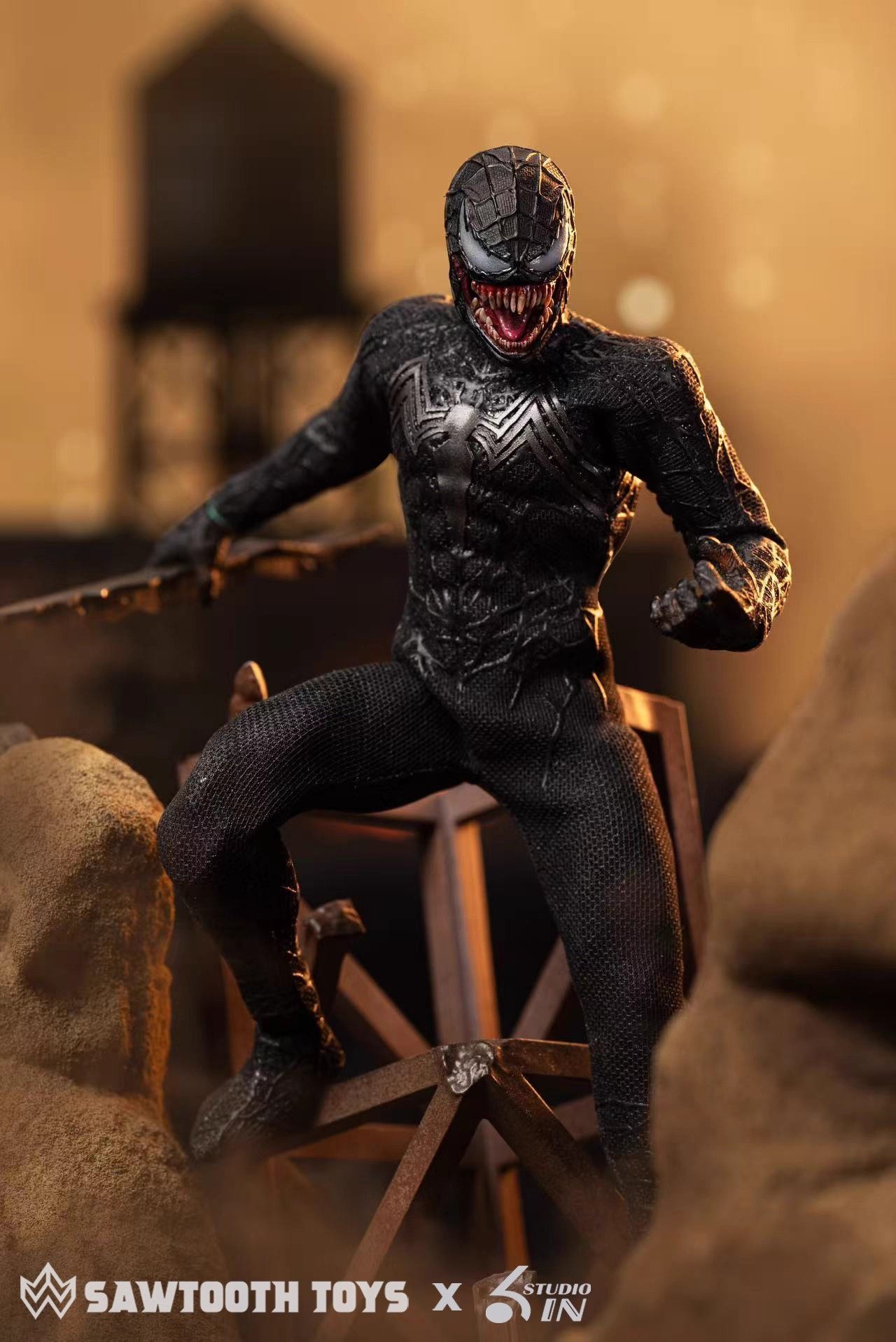 SAWTOOTH TOYS X 6in Studio 1/12 Venom Symbiotic Variant STM-20251