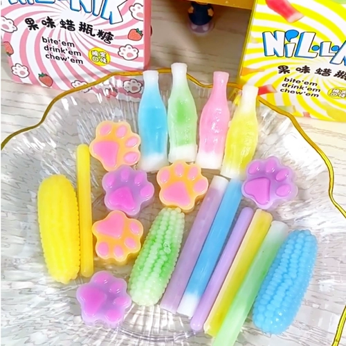 Чистая красная восковая бутылка с сэндвич -бутылками бутылка для бутылки с бутылкой для бутылки для сахара сахара, те же модели пчелиного воска вибрато, жевательная бутылка с сахарной пищевой