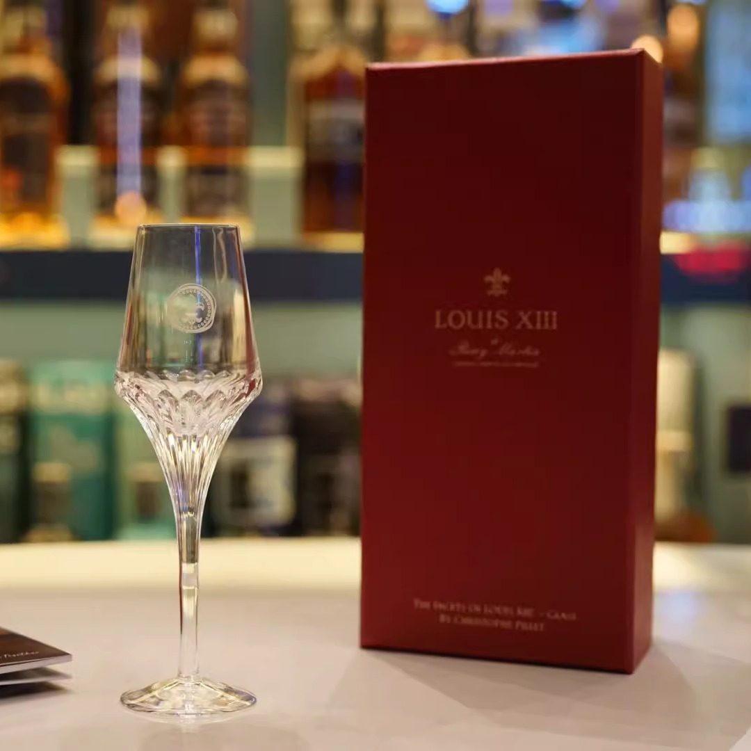 🌟路易十三Louis XIII 光之礼赞水晶杯：品鉴白兰地的艺术品级享受