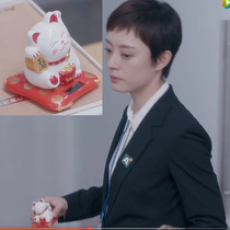 I like you Anjia Sun Ladys house specious in the same style Solar Tricks Cat Swing Piece Shake Hands Inside Cat Trinket