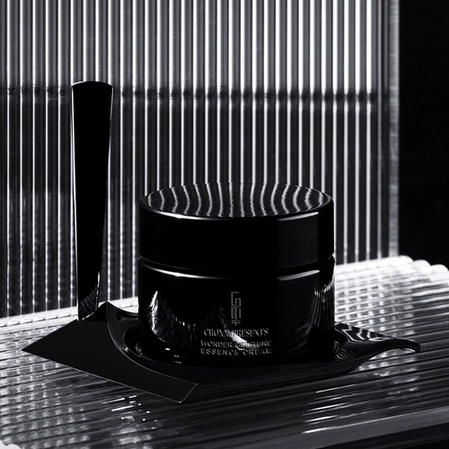 Антивозрастная увлажняющая эссенция, увлажняющий успокаивающий крем