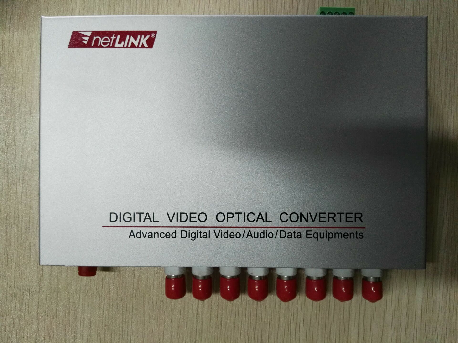 Netlink 4ch video optical transceiver HTB-R4V1D with 1ch reverse data 20km SC port