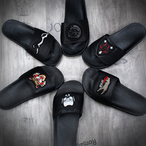 2021 new summer port wind slippers male couple embroidery tiger head outside wearing a word slippers tide men beach shoes