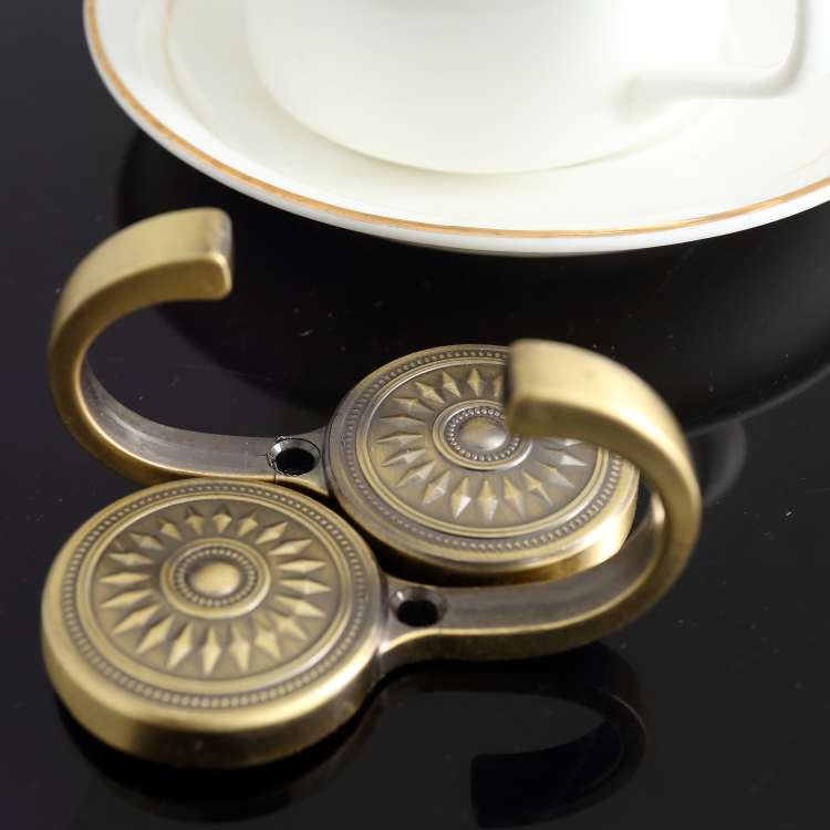 Roman Home Textile Eurostyle Style Resin Curtain Hook Retro Curtain Hook Classic Wall Hook