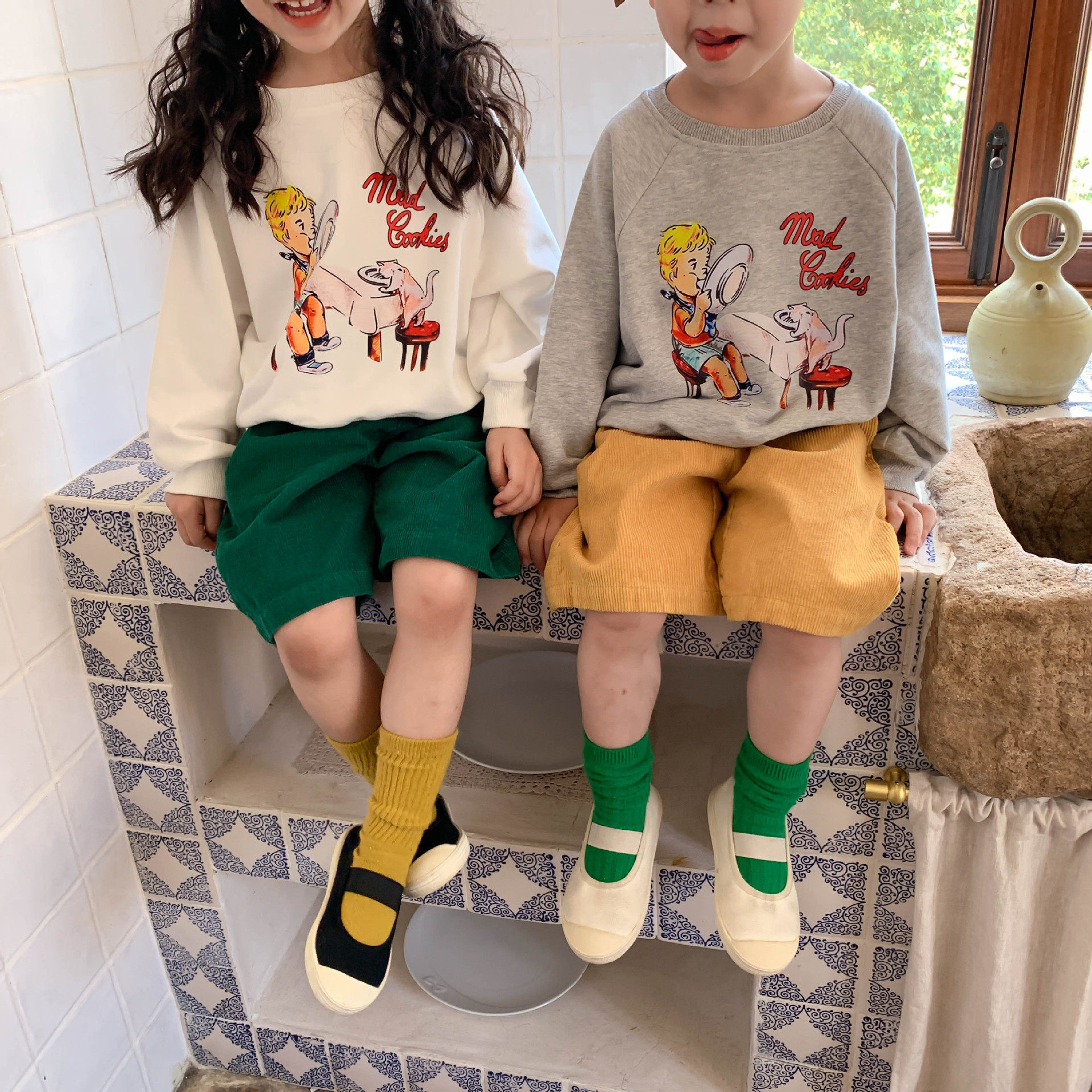 Baby baby personality cartoon pattern necropolis 2021 fall new male and female Han version letters long sleeve blouses-Taobao