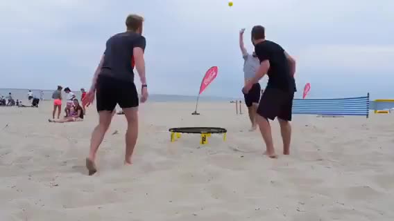 EHIOG Roundnet Ball Game, Outdoor Trampoline, 3 Balls, Outdoor Beach, Lawn Team, Sports Game, Pump, Backpack and Rules, for 2 to 4 Players, Adults to Play in the Garden, Beach
