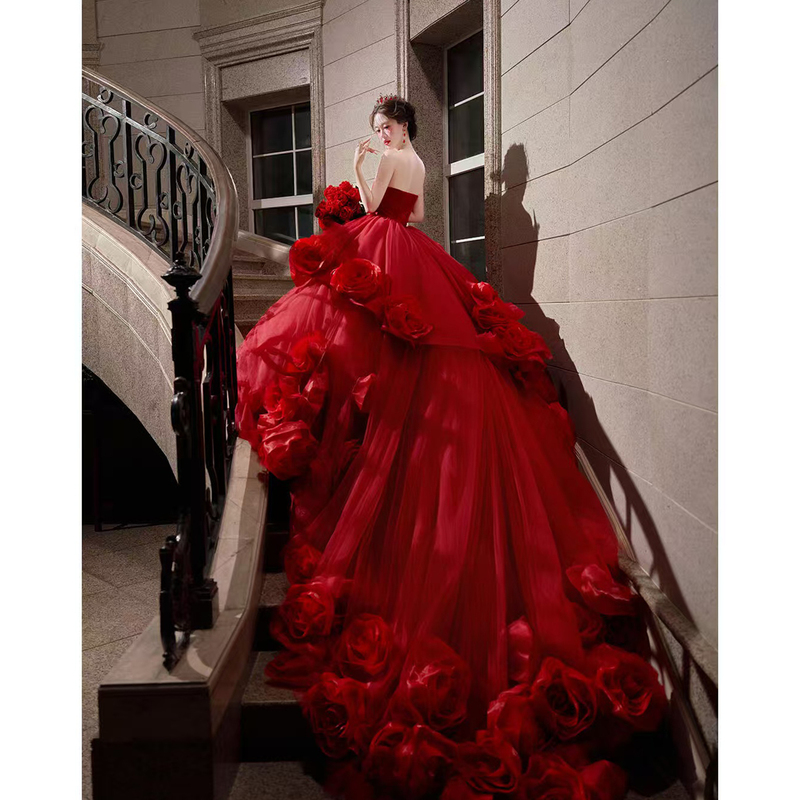 Red Strapless Wedding Dress with Floral Train, 2026 New Style, Gorgeous Runaway Princess Photo Studio Theme Dress, Plus Size