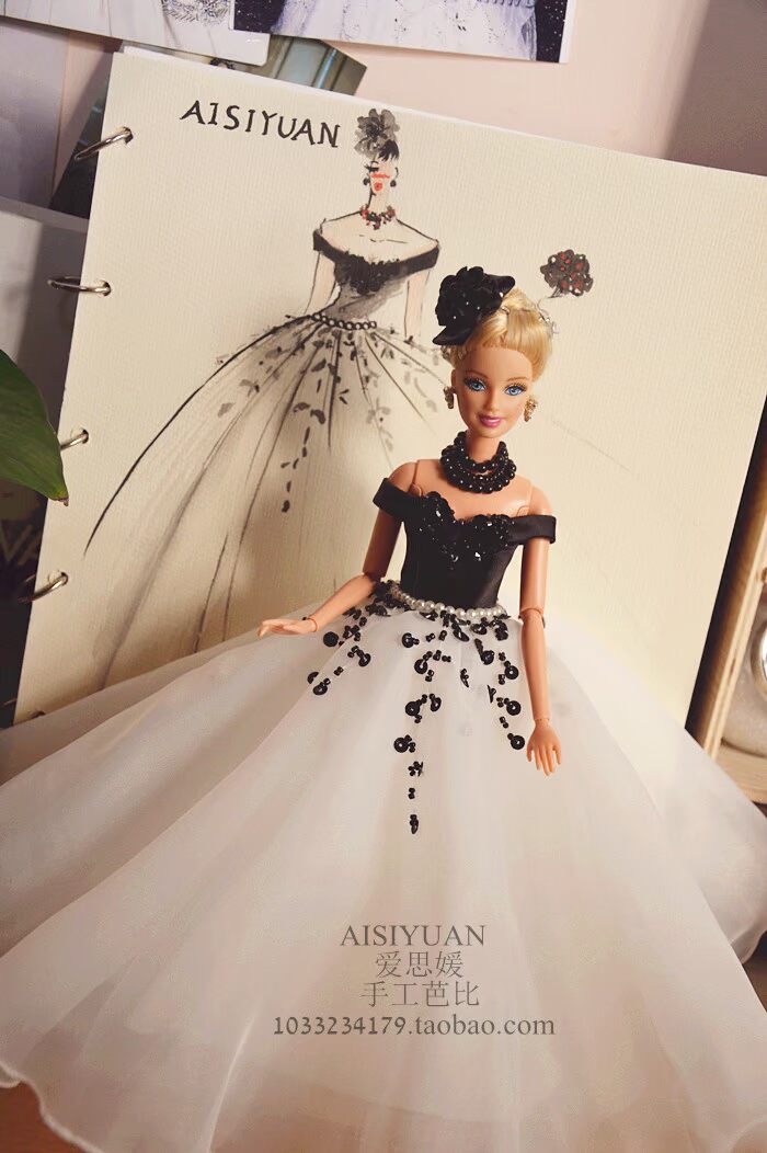 Ai Siyuan handmade quần áo trẻ em 6 điểm búp bê siêu mẫu búp bê tự chế quần áo phụ kiện big set retro màu đen và trắng V-Cổ từ vai đồ chơi trẻ em