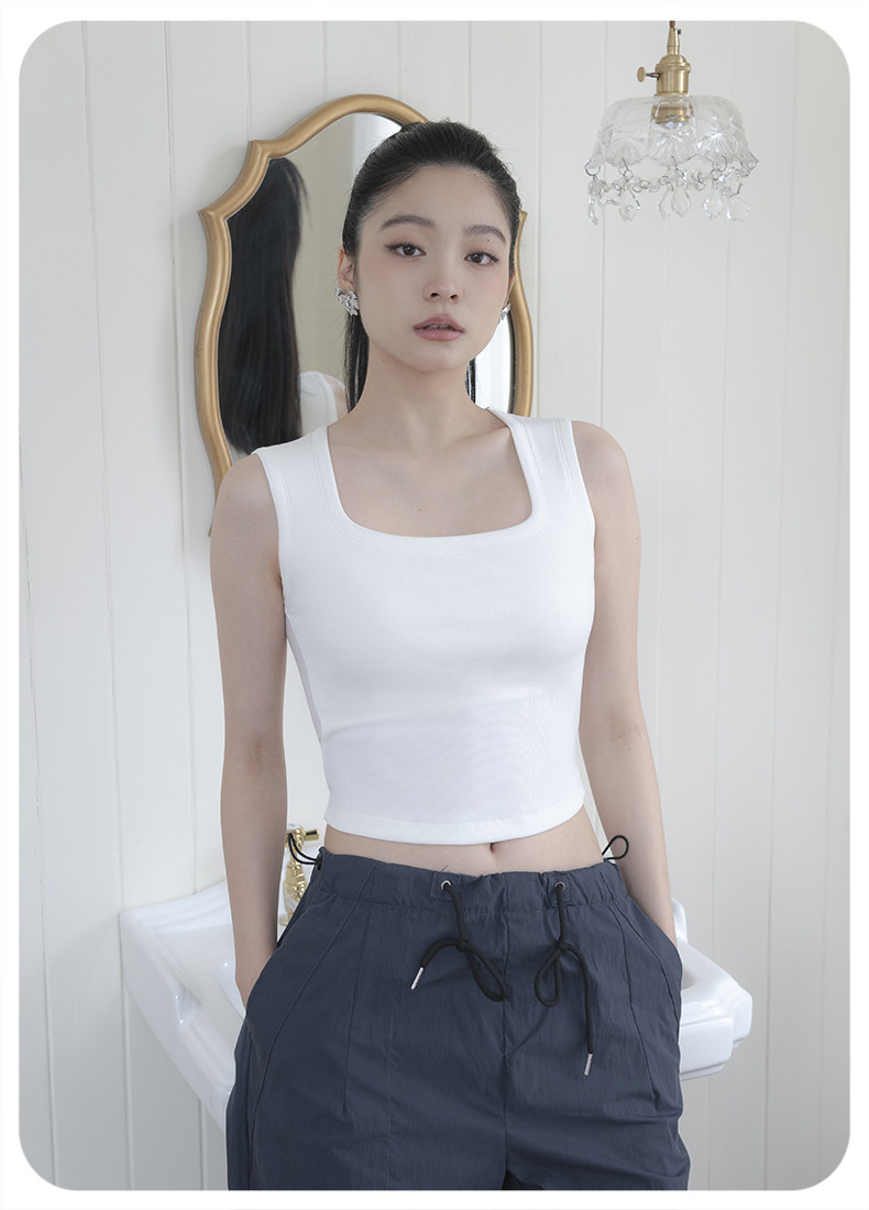 Топы/майки 莱赛尔天丝方领吊带背心女带胸垫夏外穿2026新款内搭工字低领上衣
