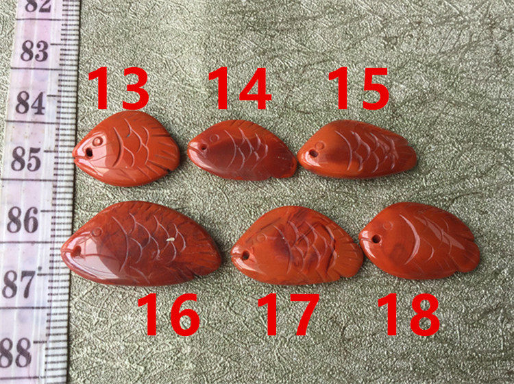 аксессуары для шеи 天然川料南红玛瑙柿子红火焰纹连年有余吊坠挂件 鱼项坠411 OTHER