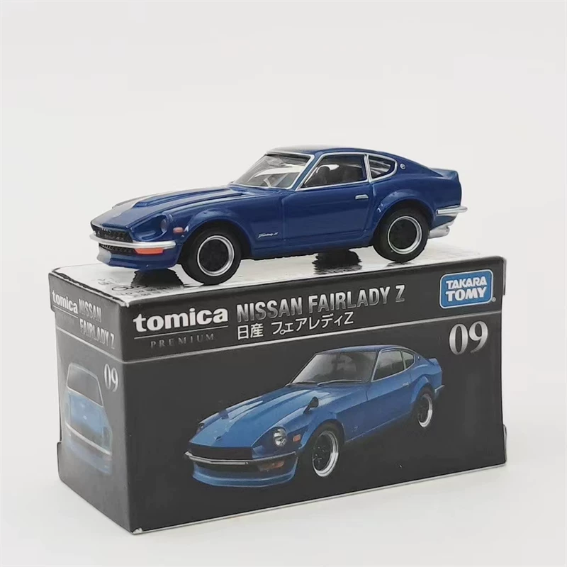 Эталонная коллекционная модель автомобиля спортивного класса Domi Card Black Box Alloy Simulation Lamborg GTR