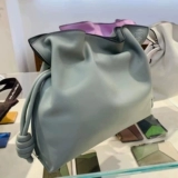 Loewe/Luo Yiwei Женская сумка Flamenco Рисование веревочное рисование Благословение Сумка рука рука с юн дуэт сумки с плечом -плечо -надувную сумочку