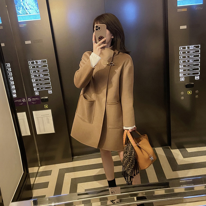 2021 autumn and winter new Hong Kong style retro high-end double-sided cashmere coat mid-length version large pocket woolen coat women