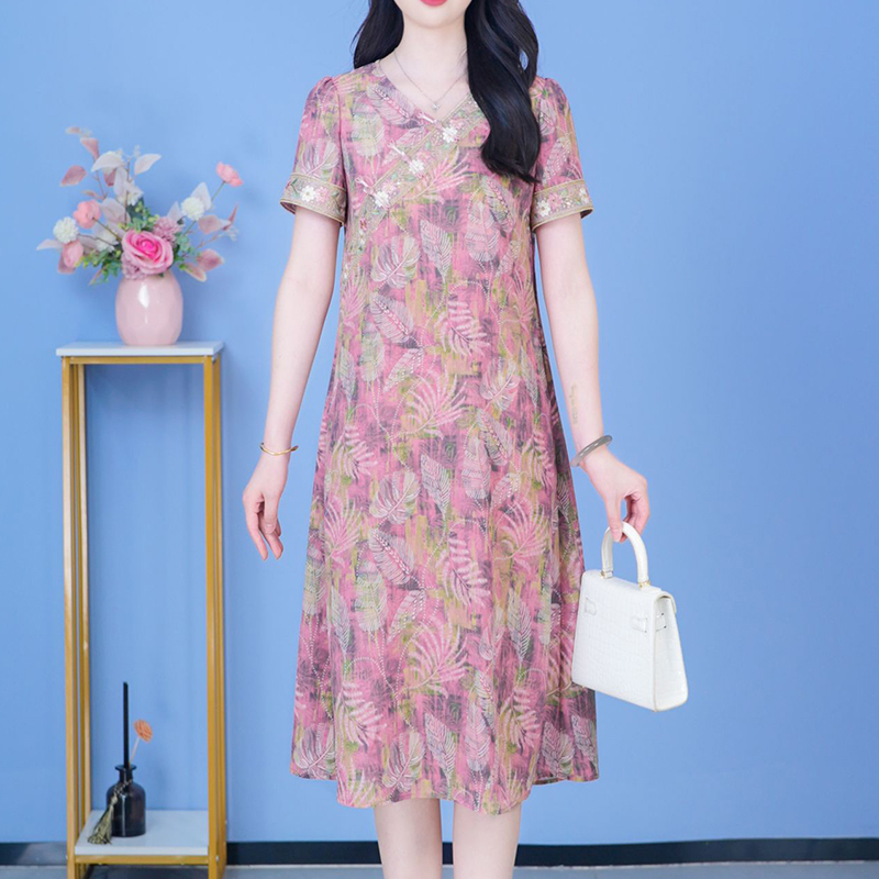 Gentle, Intellectual, and Elegant Mother's Plus-Size Short-Sleeved Dress, Women's Ethnic Style Loose-Fitting, Flesh-Covering, Knee-Length Mid-Length Dress, Summer New Gentle, Intellectual, and Elegant Mother's Plus-Size Short-Sleeved Dress, Women's Ethnic Style Loose-Fitting, Flesh-Covering, Knee-Length Mid-Length Dress, Summer New