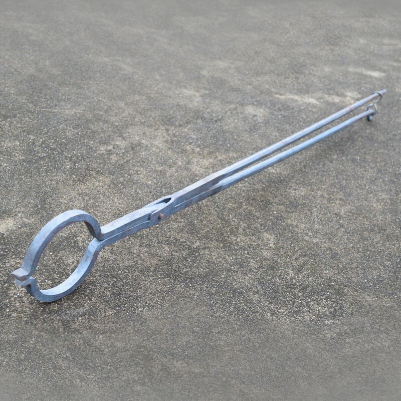 Lockable Dog Gripper, Thickened Forged Iron Pliers for Catching and Rescuing Dogs, Extended Iron Pliers for Catching Dogs, Dog-Catching Tool, Security Tool