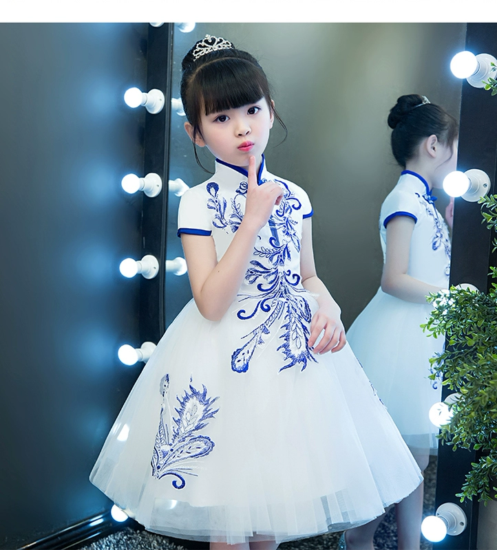Trẻ em sườn xám váy nữ phong cách Trung Quốc sứ trắng xanh guzheng chơi cạnh tranh biểu diễn quần áo cô gái trang phục cô gái