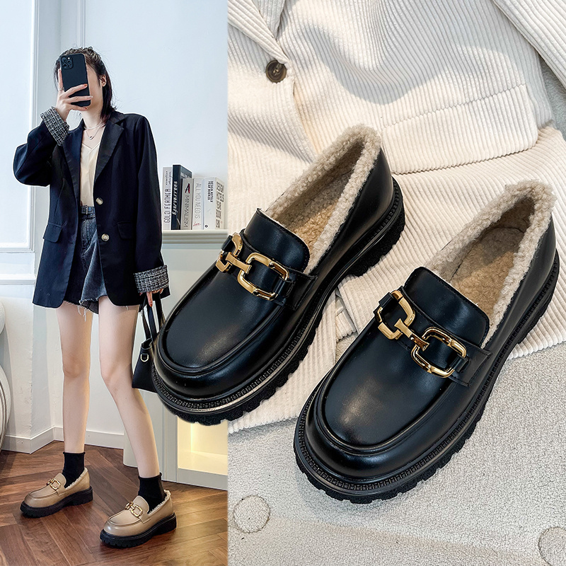 Two cotton small leather shoes women's 2021 new British style winter plus velvet loafers warm thick bottom autumn and winter single shoes
