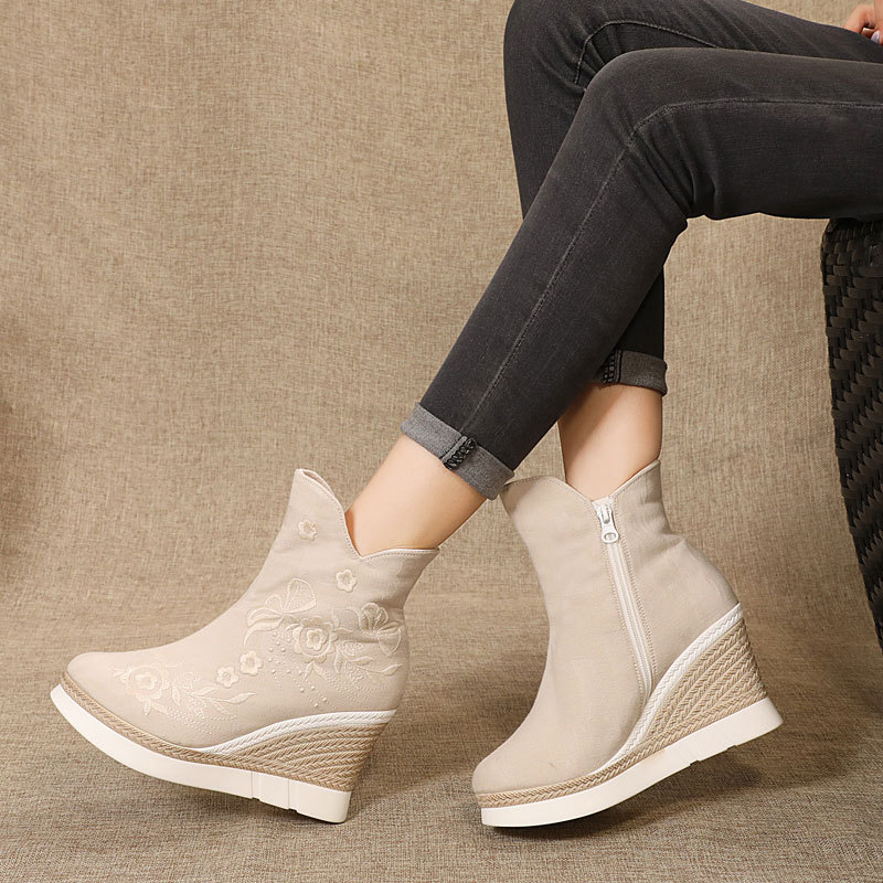 2021 Spring and Autumn New Ancient Fair Shoes Han Wears Slippers Hill - sole Old Beijing Shoes Embroidery Boots Shoes