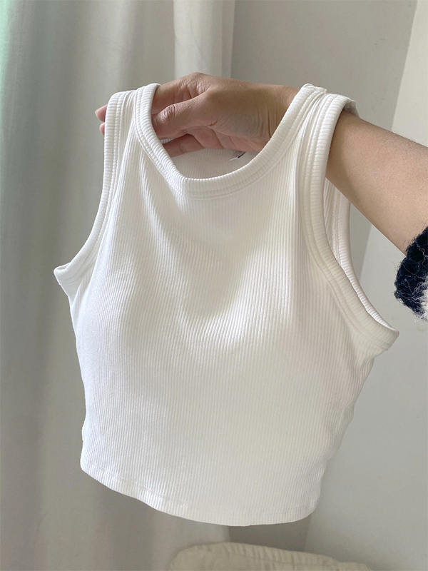 Women's Summer Camisole with Chest Pads, Can Be Worn as an Inner Layer or Outerwear, Slim-Fit Sleeveless Short Tank Top