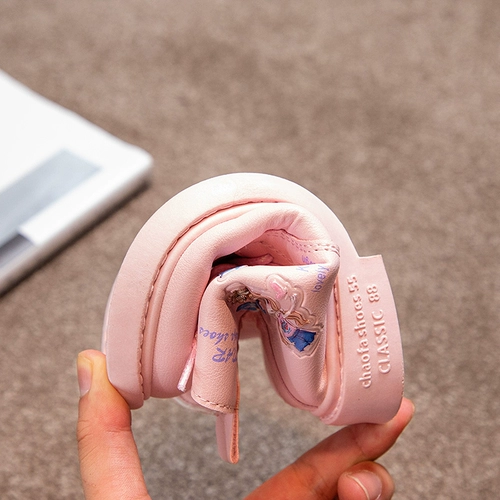 Новые детские детские ботинки «мартенки» для девочек, модные туфли принцессы в корейском стиле для девочек, мягкая студенческая обувь для выступлений с героями мультфильмов