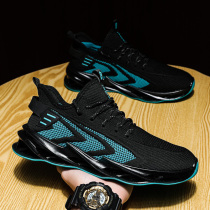 Mens shoes 2021 new trend flying weaving sneakers summer breathable thin casual versatile mens running trendy shoes